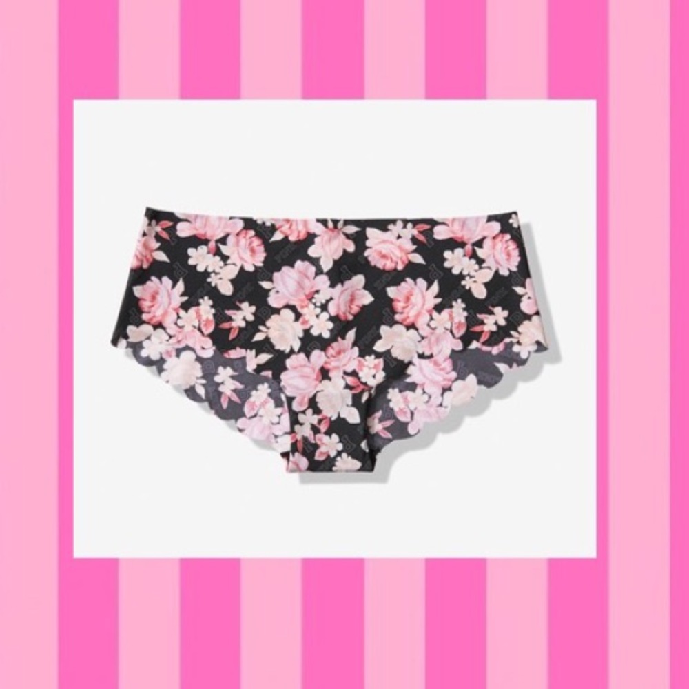 Victoria’s Secret Pink No-Show Hipster